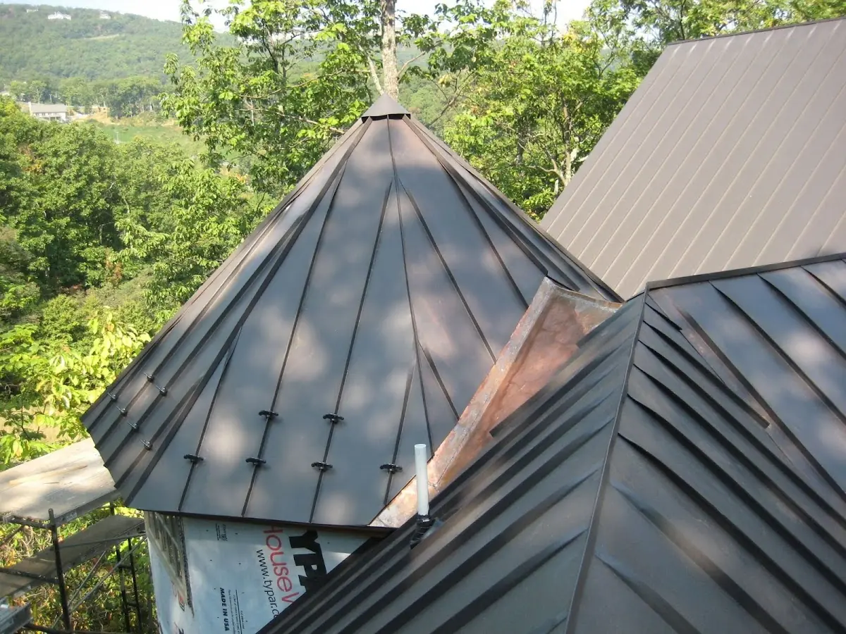 Professional Roof Tarp Installation by Craftsman Roofing in Waipahu